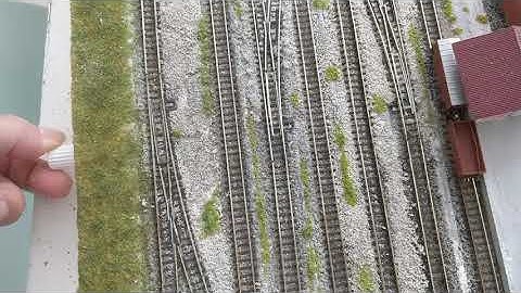 manual control for switches/turnouts - one control 2 switches