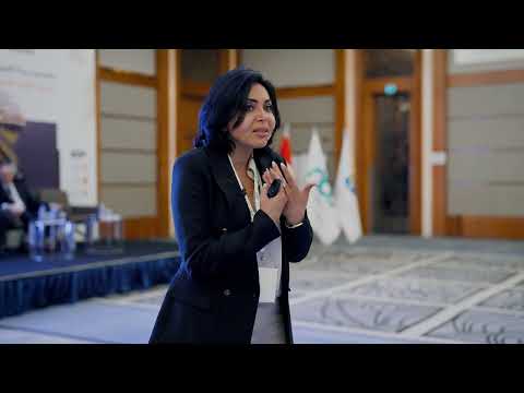 د . أمل صادق متحدث في مؤتمر معمارية البُنية المؤسسية وأدواتِ الثورةِ الرابعة للتكنولوجيا