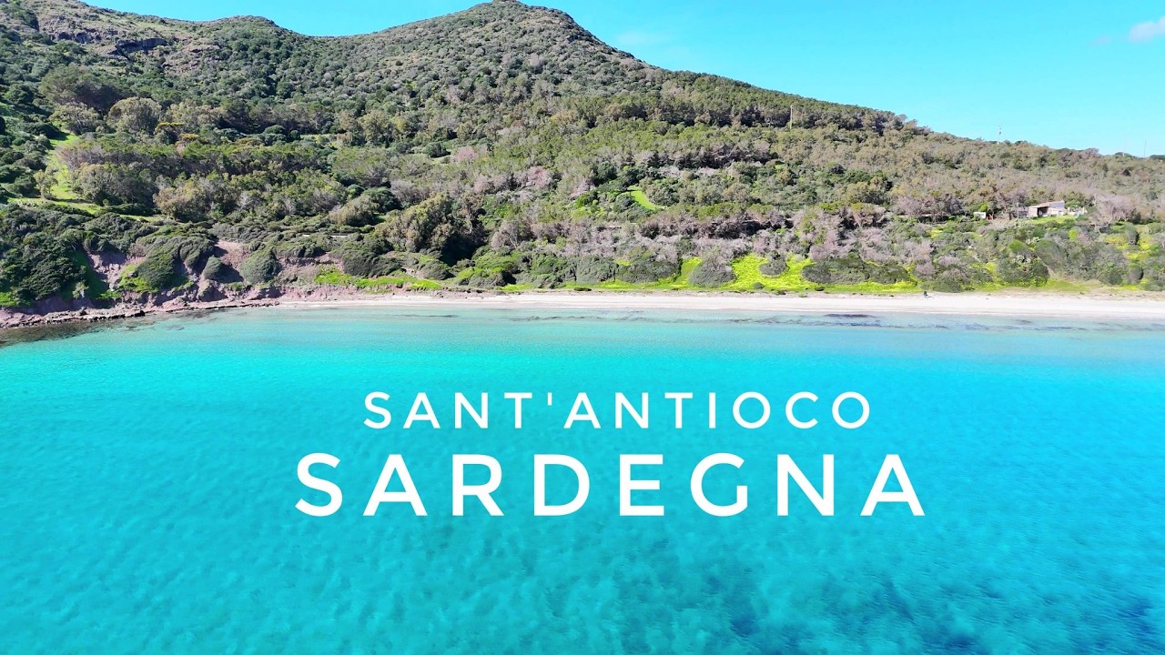 Coaquaddus dove il mare si tinge di smeraldo  Sant' Antioco Sardegna [ 4k ]