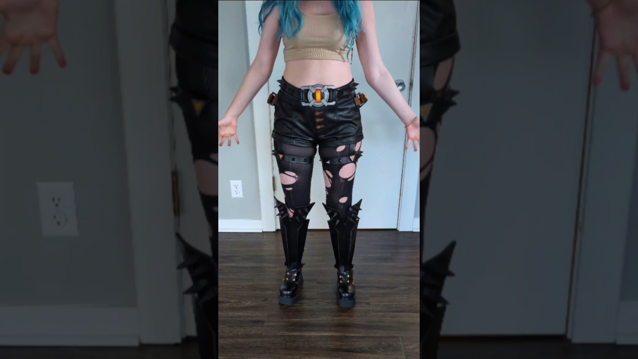 Before and After: Turning Basic Clothes Into a Sorceress Supreme Look! #magik #cosplay #marvelrivals