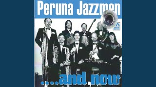 Video thumbnail of "Peruna Jazzmen - He Likes It Slow"