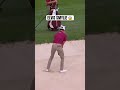 WHAT A SHOT BY ELVIS 😱