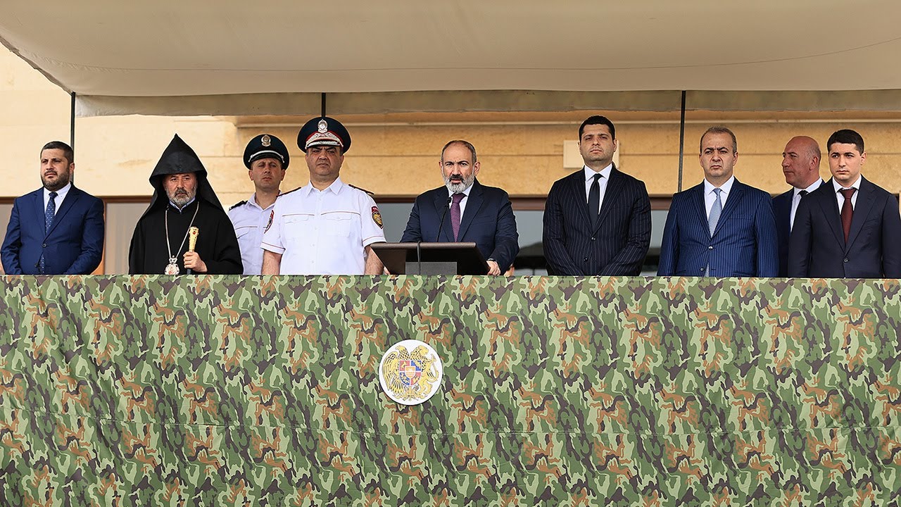 Վարչապետը, ոստիկանության զորքերի կազմավորման 30-րդ տարեդարձի առթիվ, այցելել է ՈԶ գլխավոր վարչություն