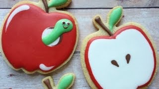 How To Decorate Apple Cookies Using Royal Icing