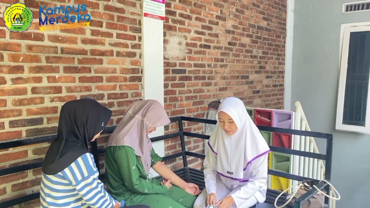 Komunikasi Efektif: Edukasi Perawat dengan Pasien Remaja Gangguan Penglihatan