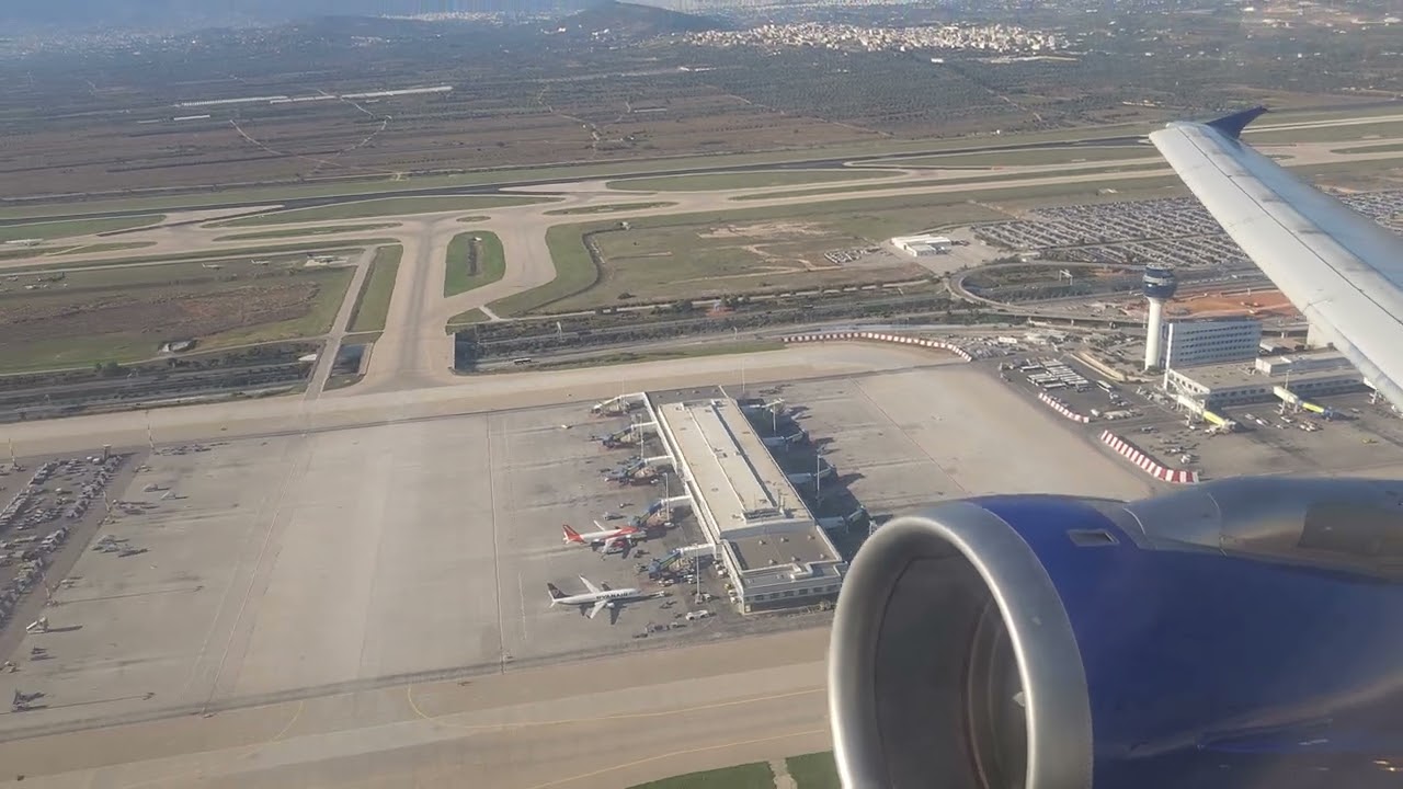 Aegean Airlines Airbus A320  Take off from Athens
