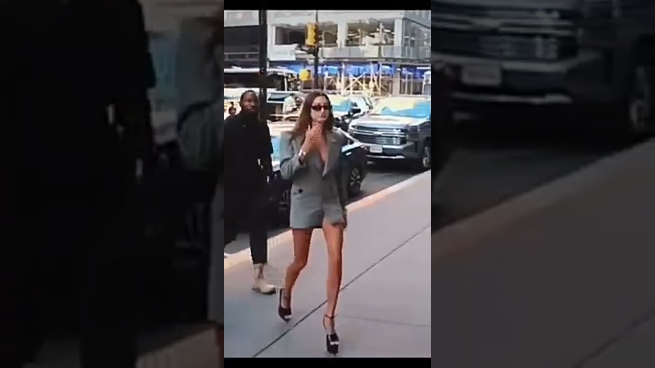 Hailey Beiber is the Queen of Street Style👌👌