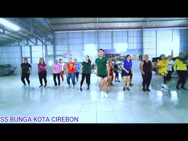 Ayo Turu By Zaskia Gotik || Choreo by Eldo Cirebon class=