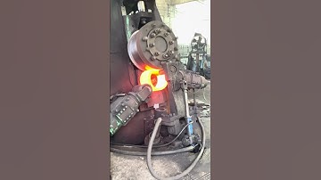 Manual vs. Machine Thinning: Iron Ring Rolling Compared #process #factory  #ironman #forging #tech