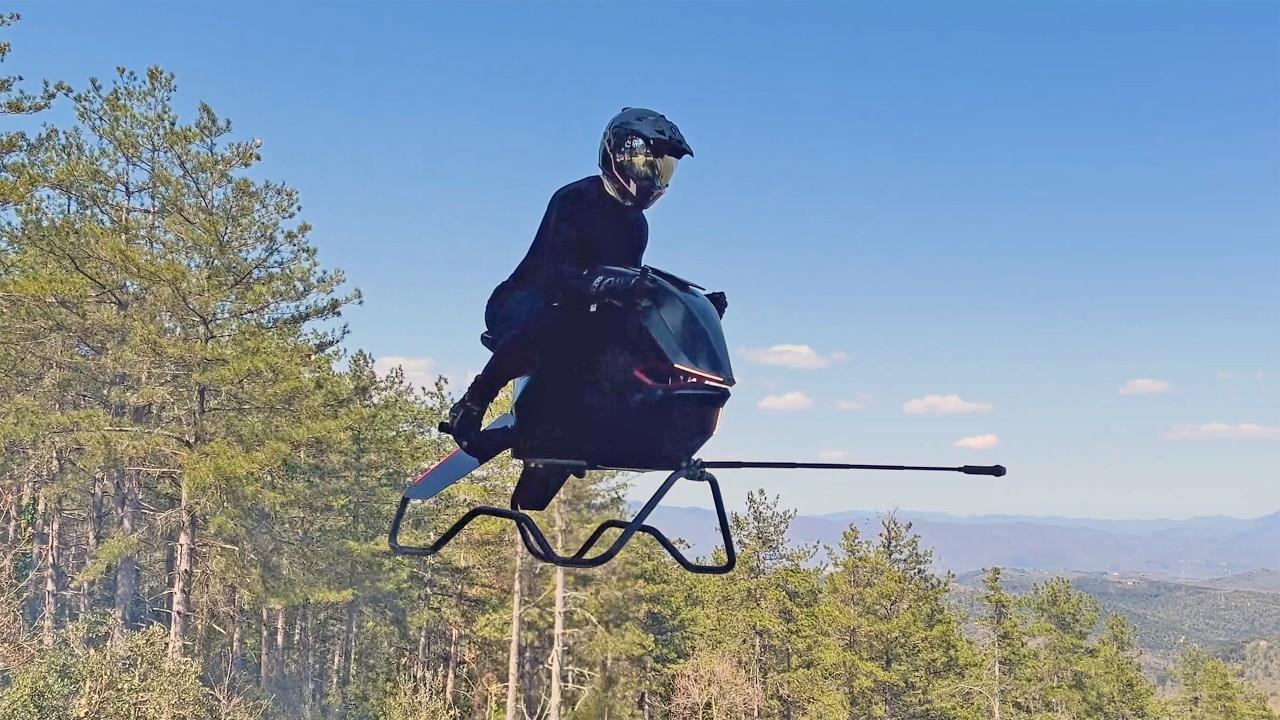 Volonaut Airbike - Test Riding a Flying Speeder Bike