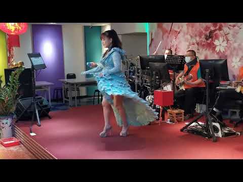 分享～吳桂芬演唱安可曲～唱首情歌給誰聽～2022年10月9日～