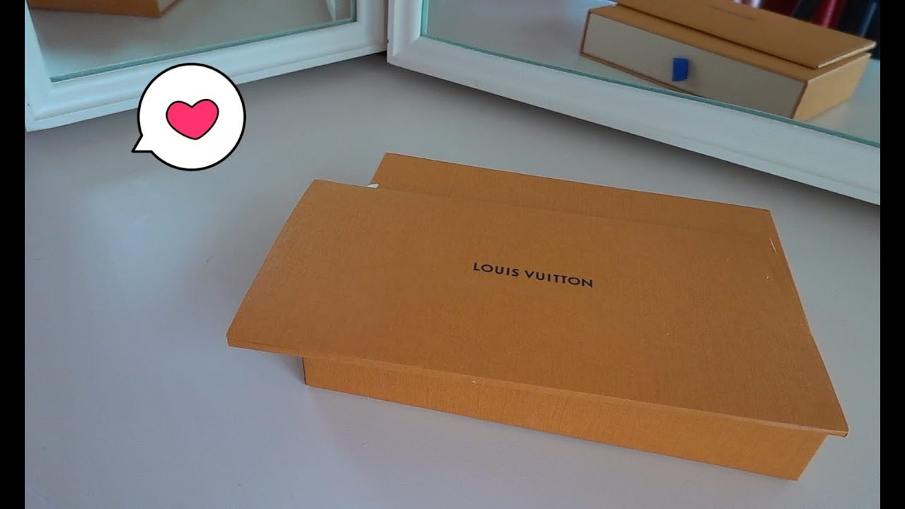 Louis Vuitton unboxing, new gusseted card holder