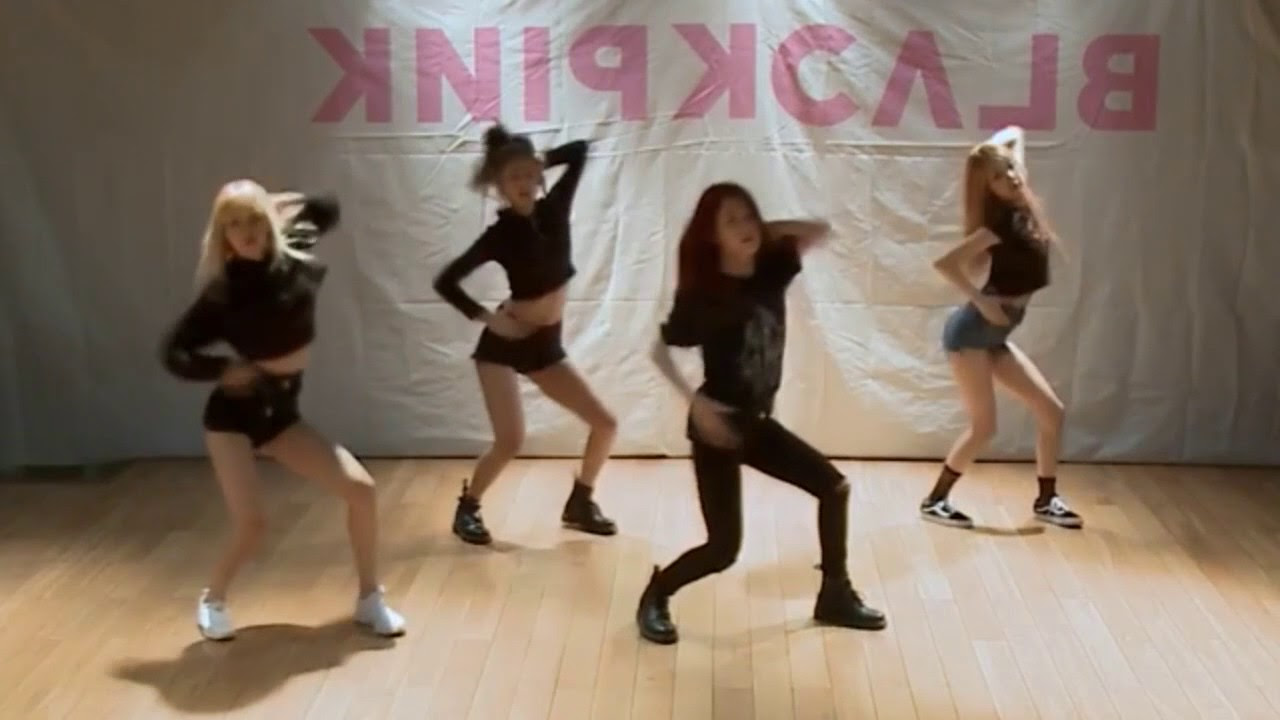 BLACKPINK Playing With Fire mirrored Dance Practice