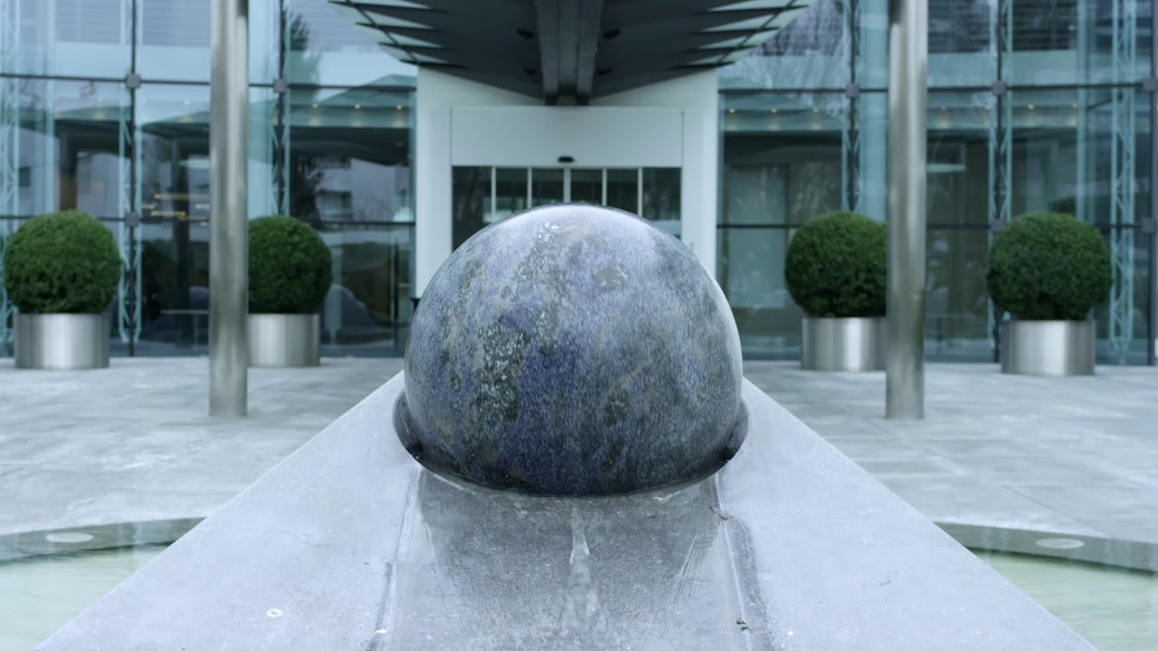 Noti Wümié - Trading Paradise (2017)