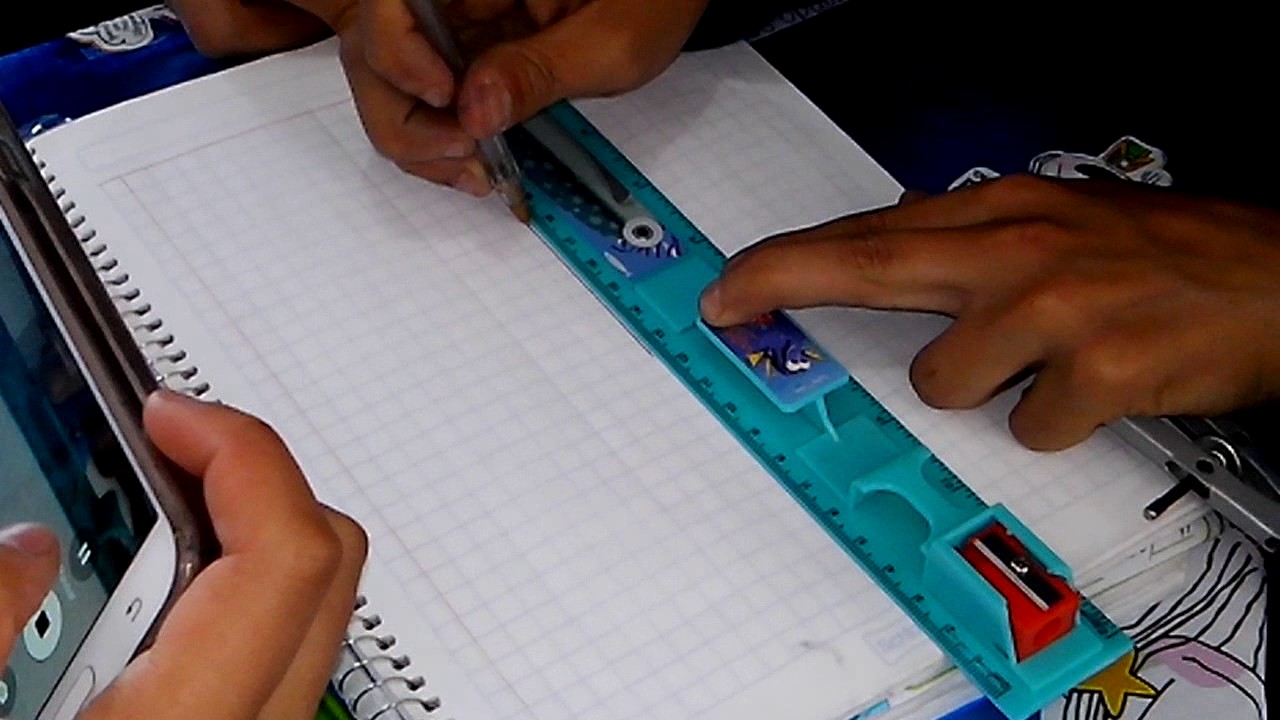 Hacer cuadrado regla y compas - YouTube