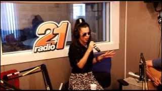 Liviu Hodor & Mona - No Stress (Acoustic Version Live @ Request 629)