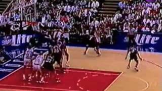 A.I and Stackhouse&#39; Sixers vs Barkley, Hakeem, Clyde&#39;s Rockets : NBA 97-98