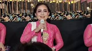 Pangkur Semarangan, Para Pesindhen Madhangkara