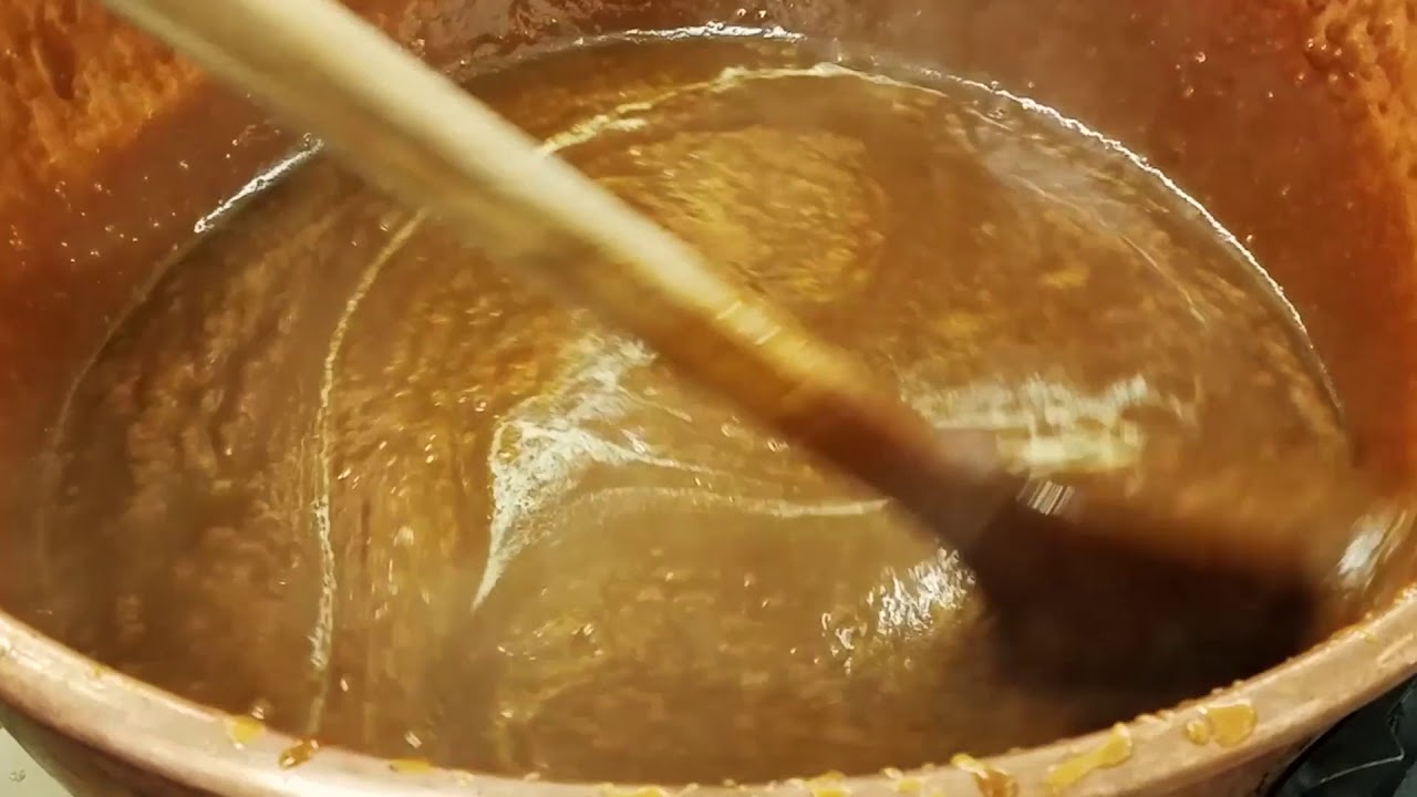 Savannah's Pecan Log Roll