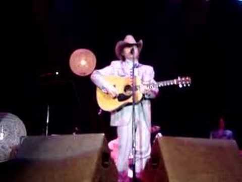 Dwight Yoakam