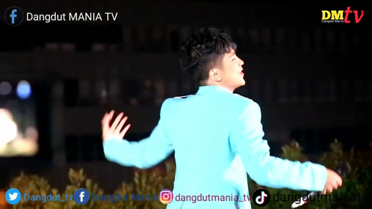 LIVE PERFORMANCE YOUTUBE MUSIC NIGHT SEJAK PANDANGAN PERTAMA JIRAYUT | DANGDUT MANIA TV