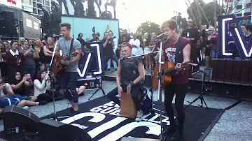 The Vamps- Somebody to You (Brisbane)