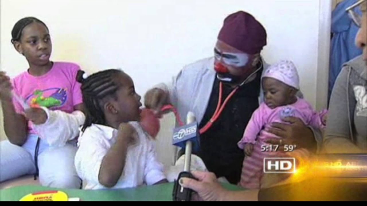 UniverSoul Circus Clown Onionhead visiting Children Hospital