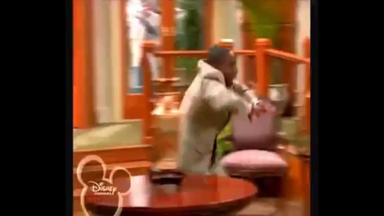Esteban Swings You Esteban Swings