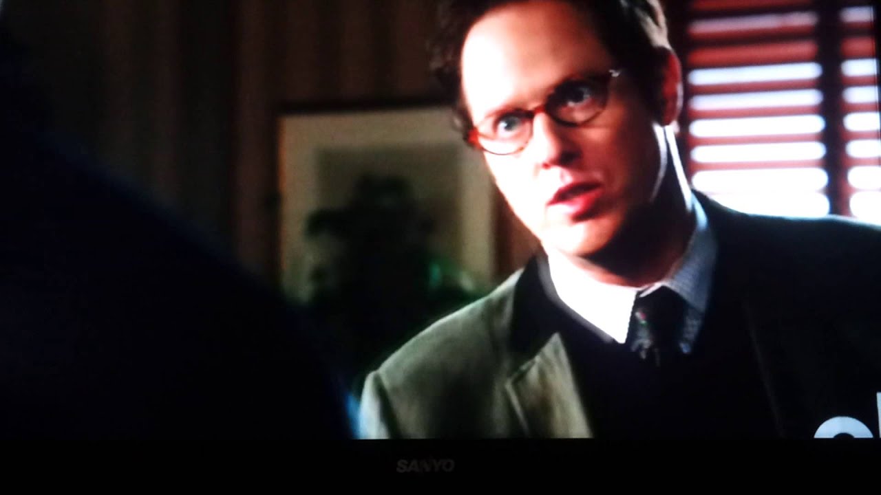 Regina goes to Archie for help