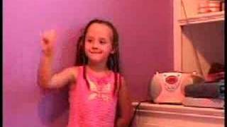 Chesney sings Sound of Urchin - Police Helicopters