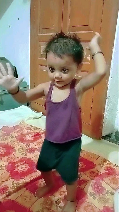 Perfume lagave chunni me baby dance video 😍 ll  #shorts #cutebaby #cutebabydance  #viral  #dance