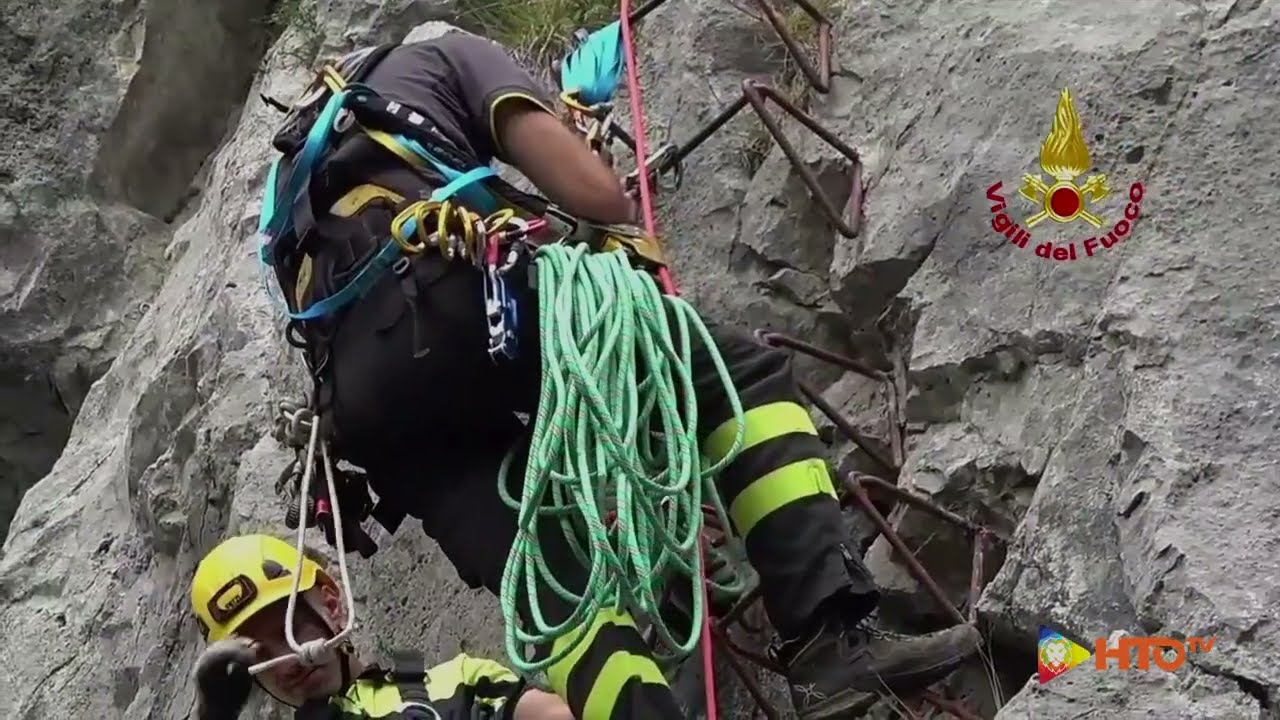 Udine - Addestramento VVF Nucleo SAF (Speleo Alpino Fluviale) sul Carso - www.HTO.tv