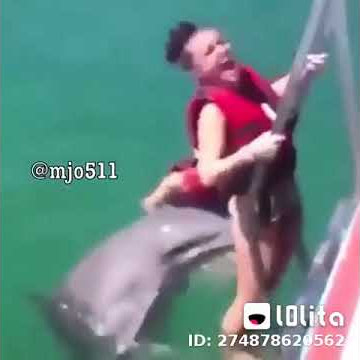 شرمها هههههههههههه 😍😍