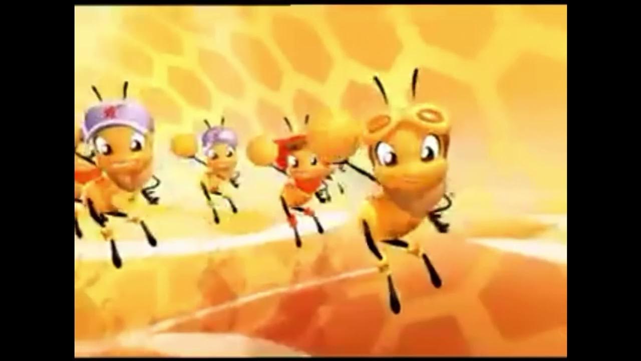 Bee twerk. Bee twerk