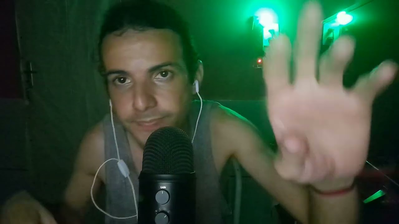 ASMR: sons de boca e movimentos das mãos 😴