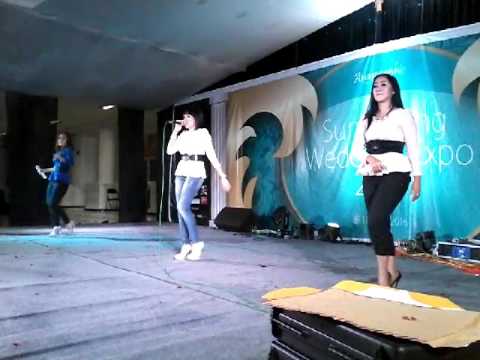 AL ZAHRA ENTERTAIMENT - Pokoe joget @Sumedang wedding expo 2016 - YouTube