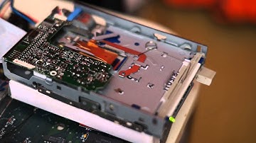 Epson SMD-480L disk drive loading Atari ST game "Road Blasters"