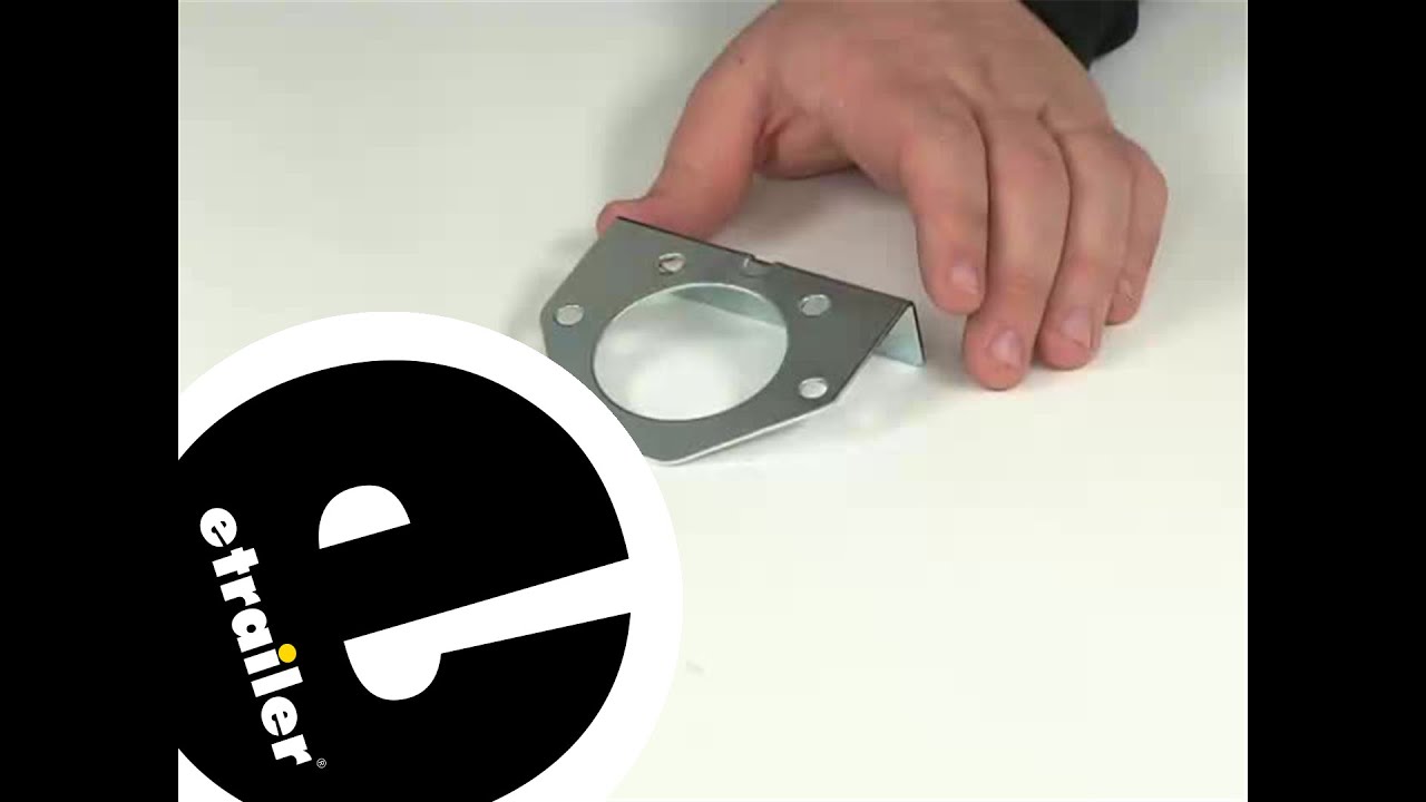 etrailer | In-Depth Review of the Pollak Bracket for Single-Pole Trailer Wiring Socket