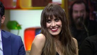 Beyaz Show- Beyaz ve Şükran Ovalı arasında flört rüzgarları esti! Resimi