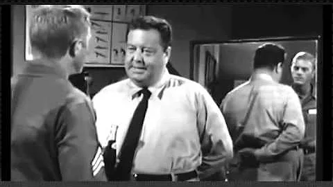 Jackie Gleason - being a Fat Narcissist