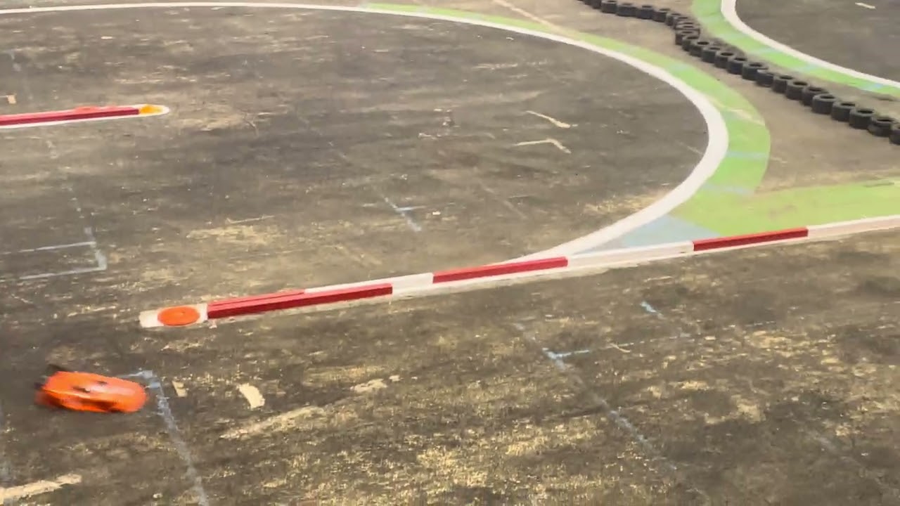 Enzo labad training st brieuc , 1/10 thermique c04 , engine JFG racing