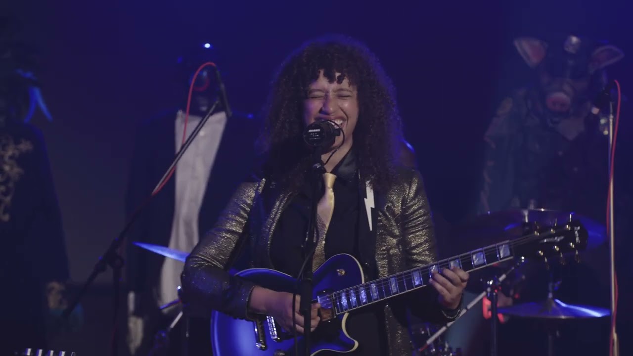 Awake from Ghost in The Machine Live on Set by Jackie Venson - YouTube