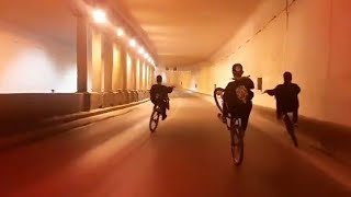 gặp đoàn ido bốc đầu xe đạp cực gắt screenshot 3