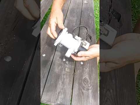 Самоделка из помпы от стиральной машины насос для полива грядок #diy #tool #самоделка