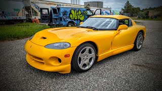 2002 Dodge Viper RT/10 Roadster For Sale~V10 w/ 450hp Monster~Race Yellow~Only 9,600 Original Miles!