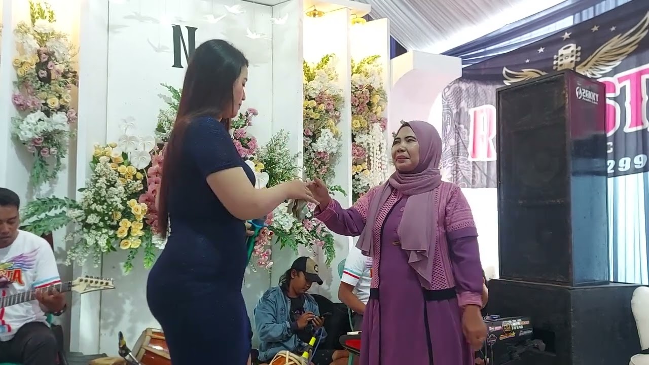 KEHILANGAN // FITRI APRILIA //ROBUSTA MUSIC