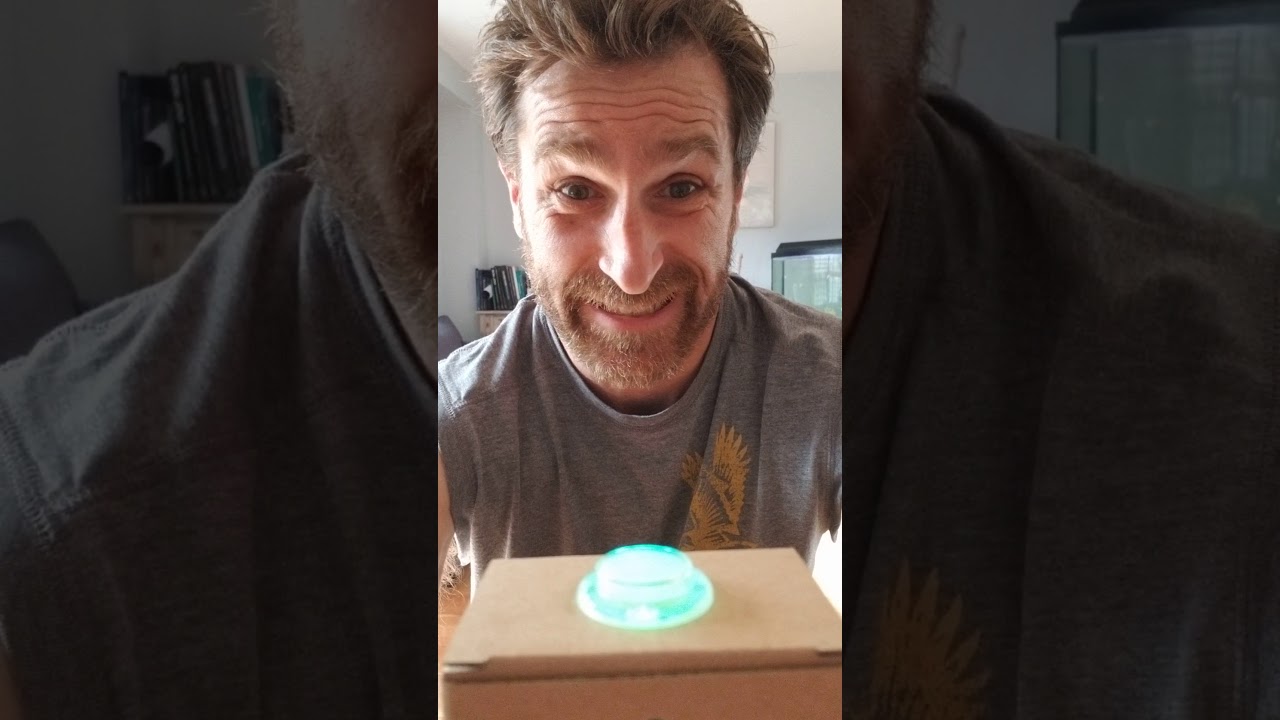 michael ball footballer Google AIY Vision bonnet smile detection demo(2)