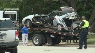 2 dead, 1 hurt in South Austin crash