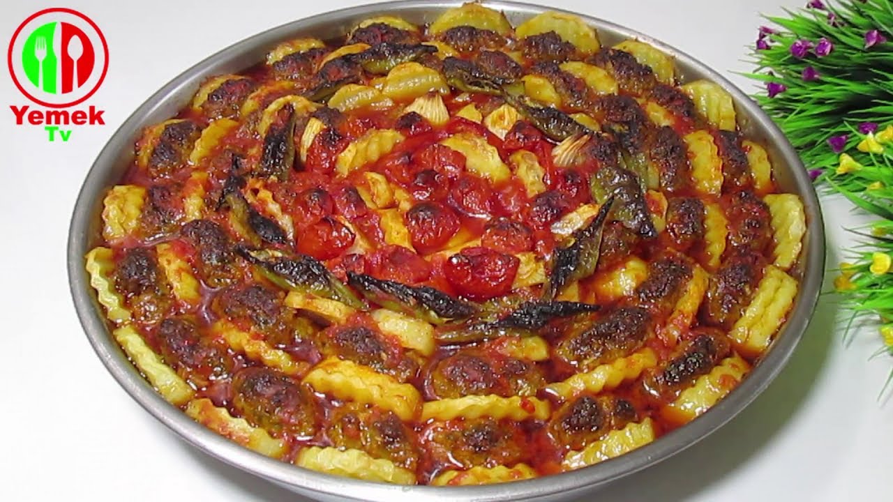 ASLA VAZGEÇEMEYECEĞİM BİR ANA YEMEK ???? ÖZEL SOSU İLE SALÇALI KÖFTE TARİFİ????/????  VER FIRINA TADINI ÇIKAR