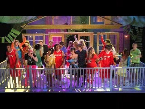 HSM3 - We're All In This Together [Graduation version] (HQ & full ...